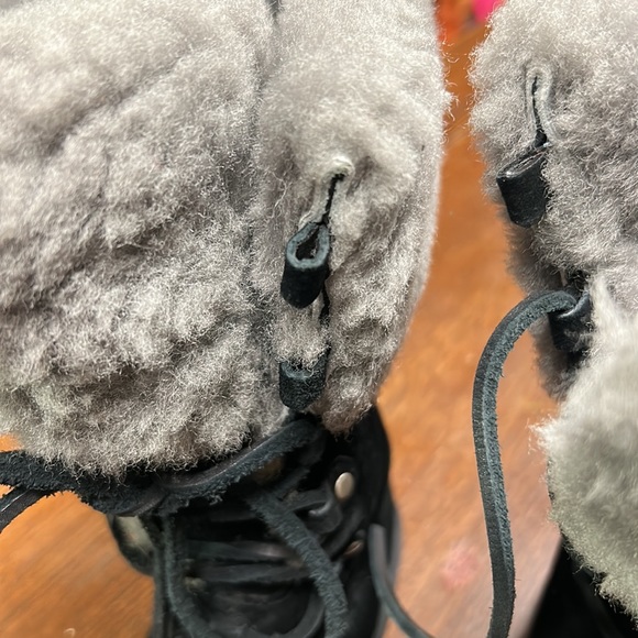 Ugg winter boots - Picture 14 of 14